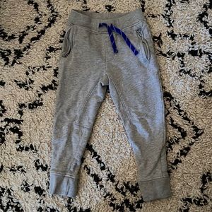 Crewcuts boys joggers size 6. Grey. Gently worn